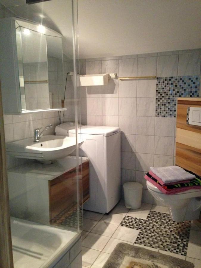 Lake View Appartment In Zell-Am-See City Centre Zell am See Esterno foto